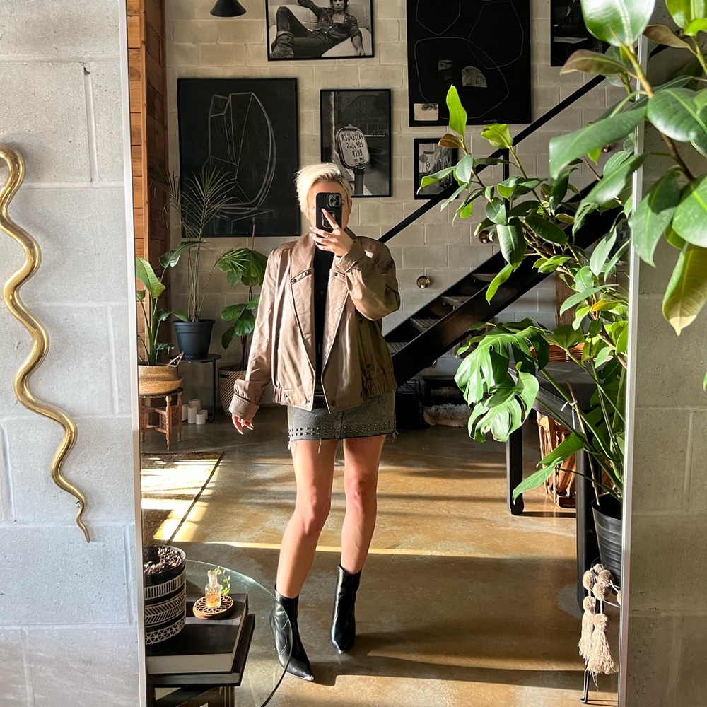 Vintage brown leather bomber jacket